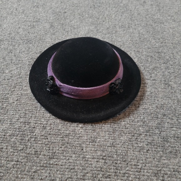 American Girl Other - American Girl Samantha Black Velvet Hat Purple Band Pleasant Company